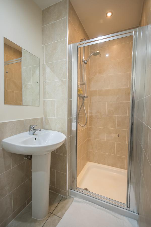 Crown Luxury Serviced Apartment Inverness Buitenkant foto