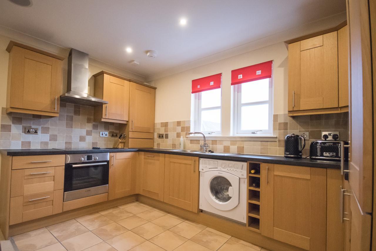 Crown Luxury Serviced Apartment Inverness Buitenkant foto
